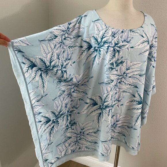 NEW For Cynthia Womens XL Tropical Linen Blend Poncho Tunic Top Blue White - Picture 2 of 8